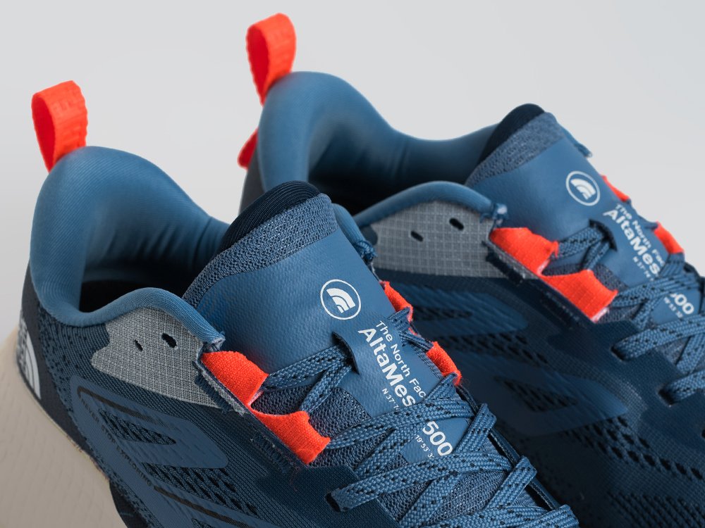 Кроссовки The North Face Wmns Hypnum