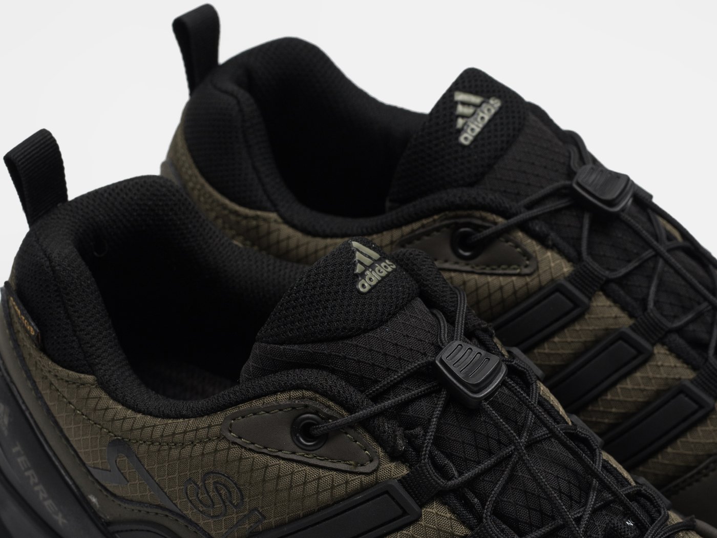 Кроссовки Adidas Terrex Swift R2 GTX