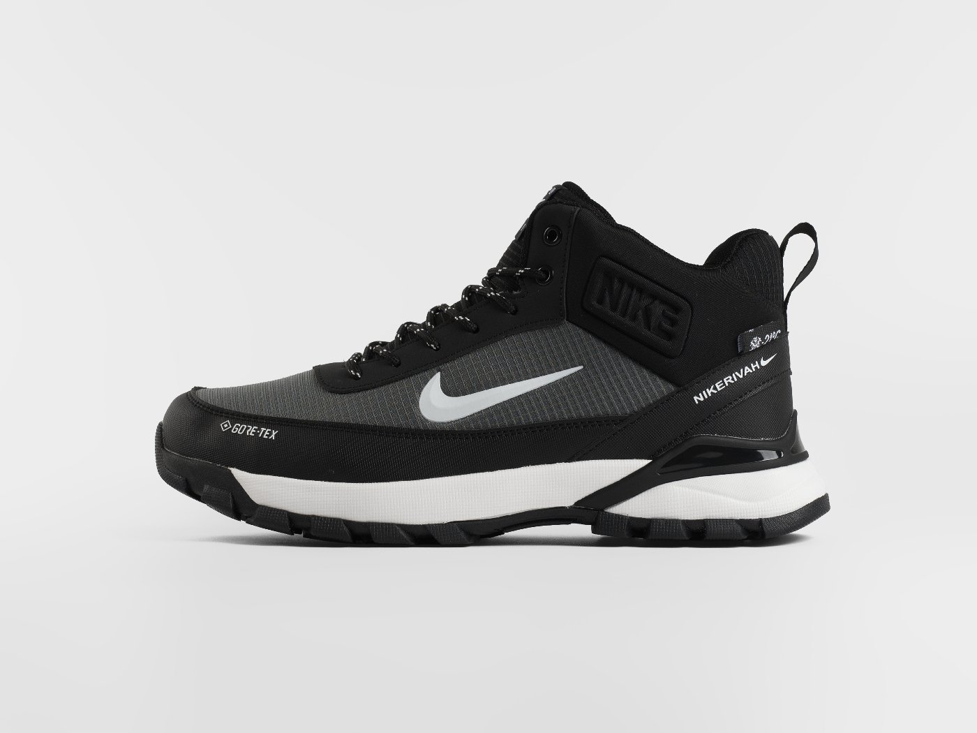 Зимние кроссовки Nike Rivah Mid