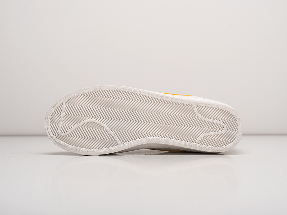 Кроссовки Nike Blazer Mid 77