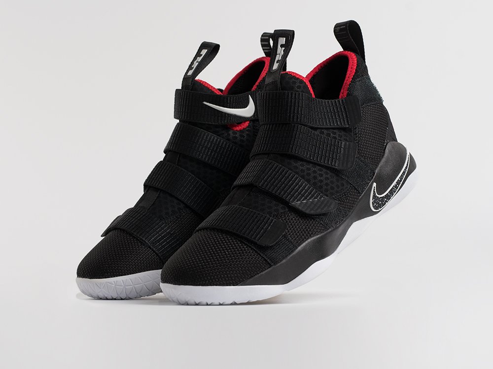 Кроссовки Nike Lebron Soldier 11