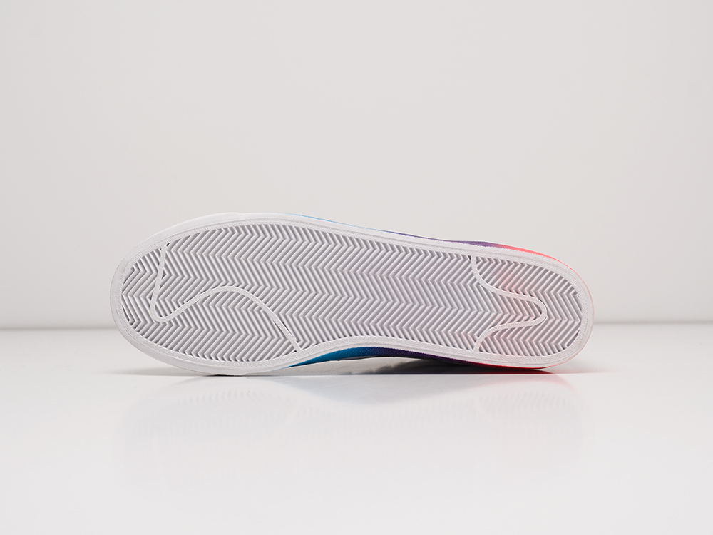 Кроссовки Nike Blazer Mid 77