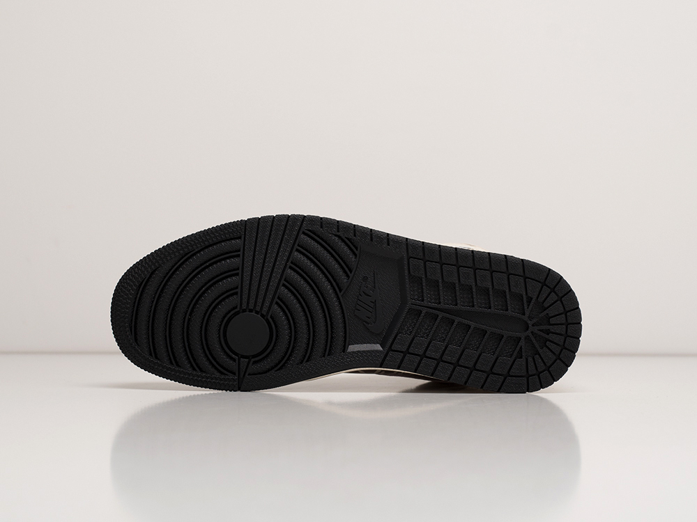 Кроссовки Nike Air Jordan 1 High