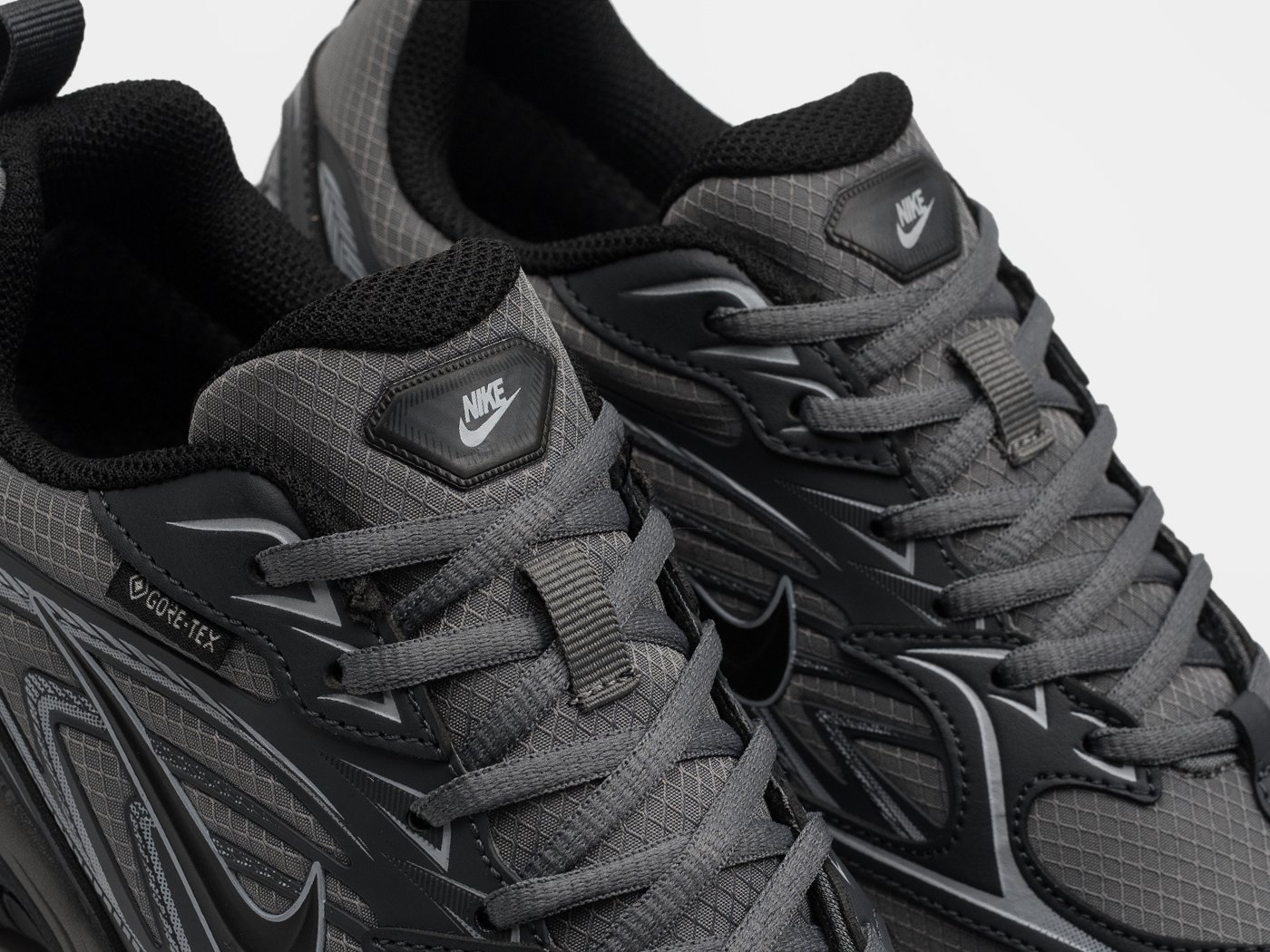 Кроссовки Nike Fiyi V2
