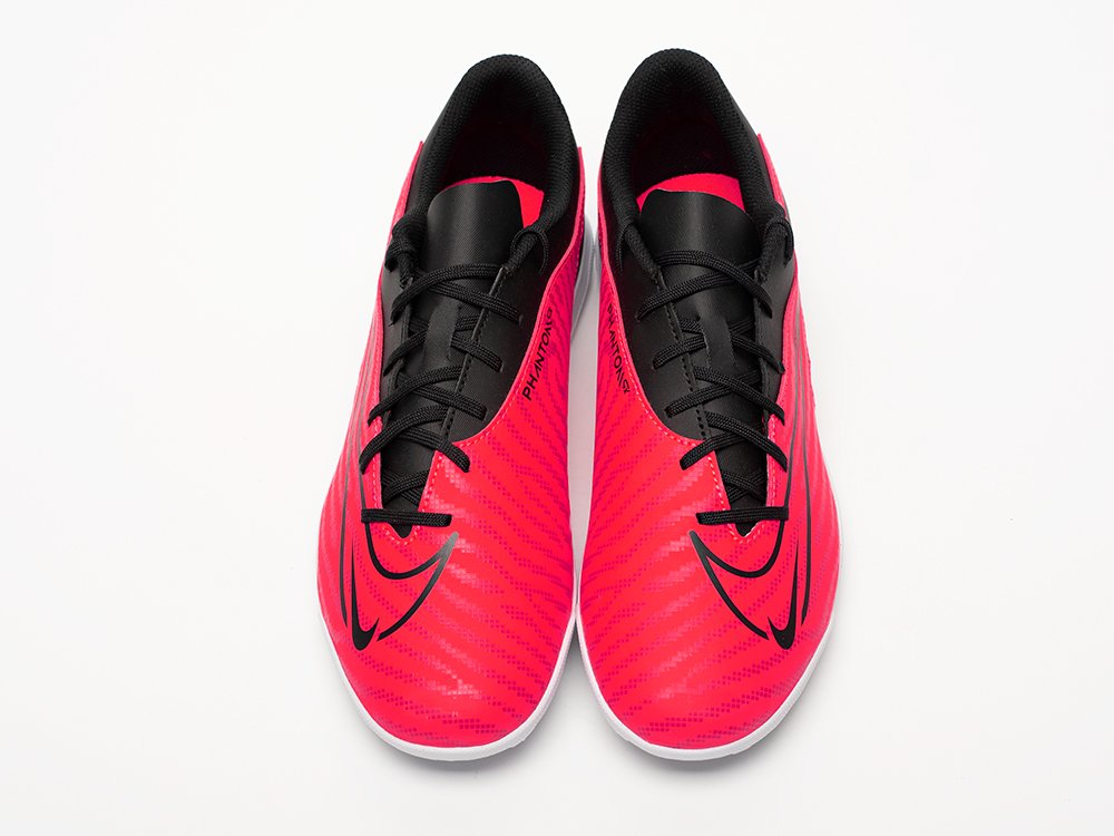 Футбольная обувь Nike Phantom GX Club TF
