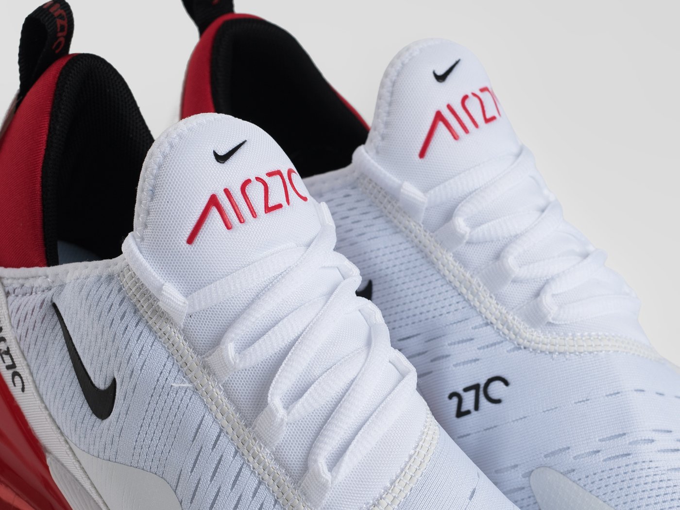 Кроссовки Nike Air Max 270