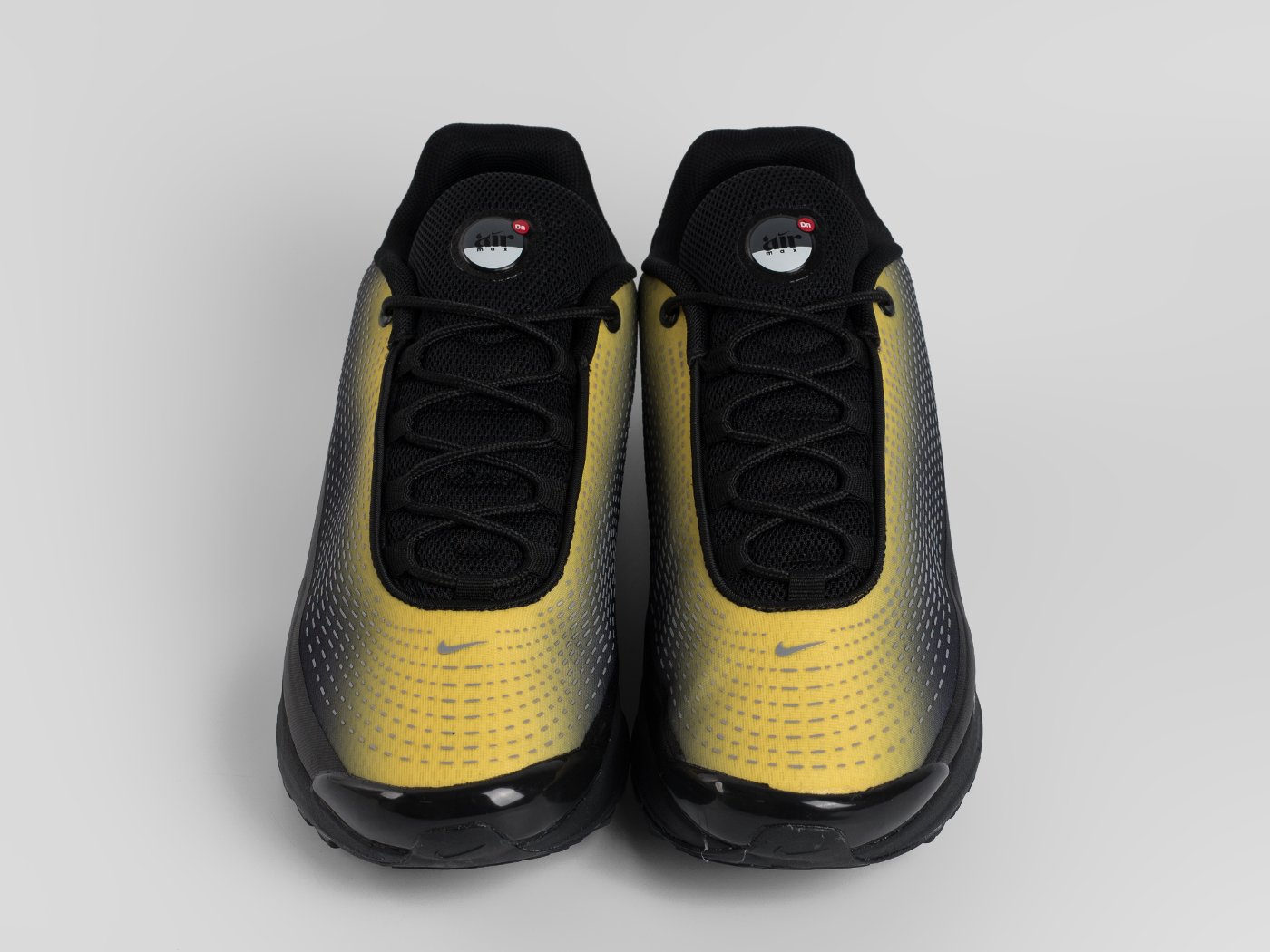 Кроссовки Nike Air Max Dn
