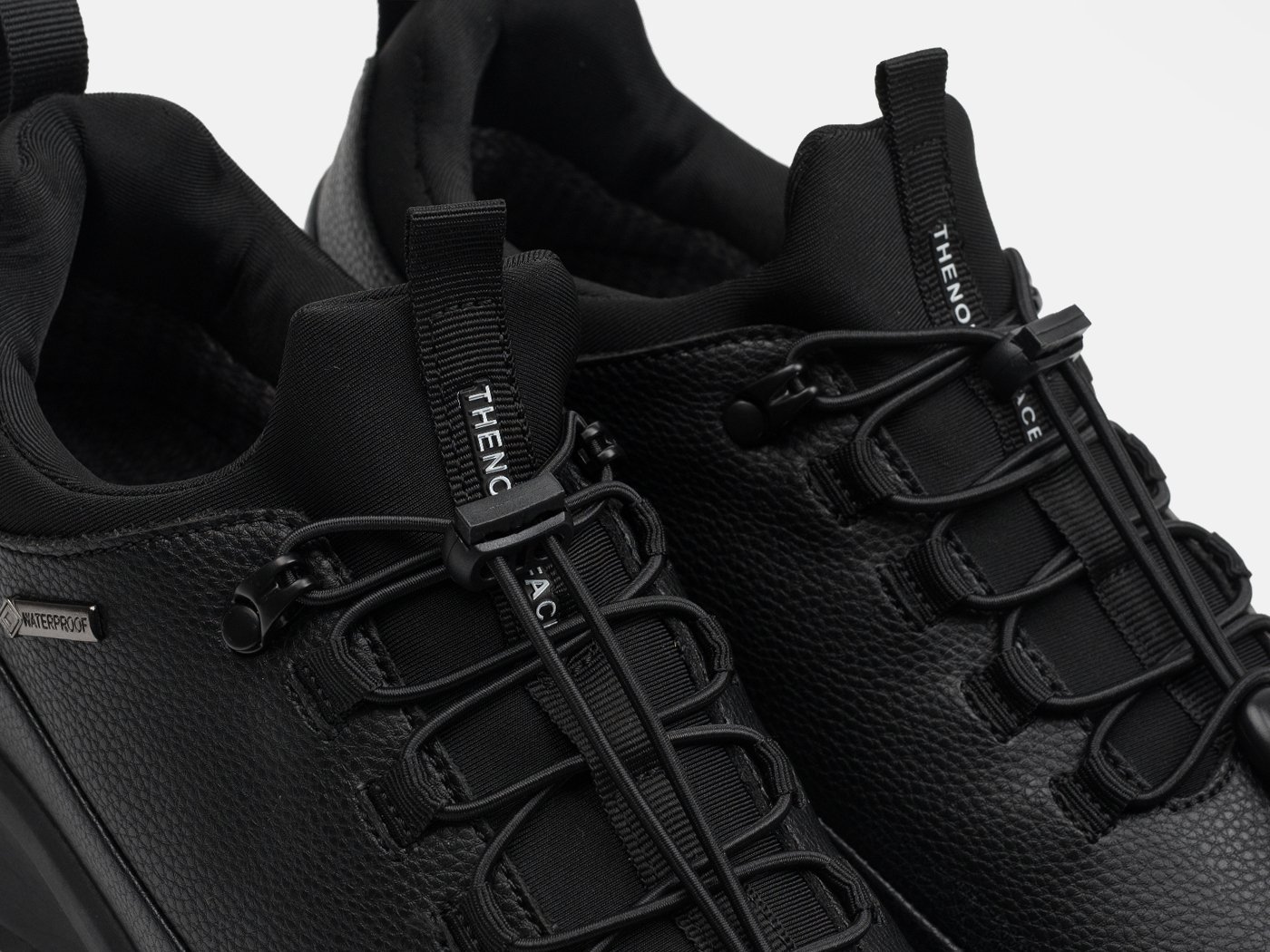 Кроссовки The North Face