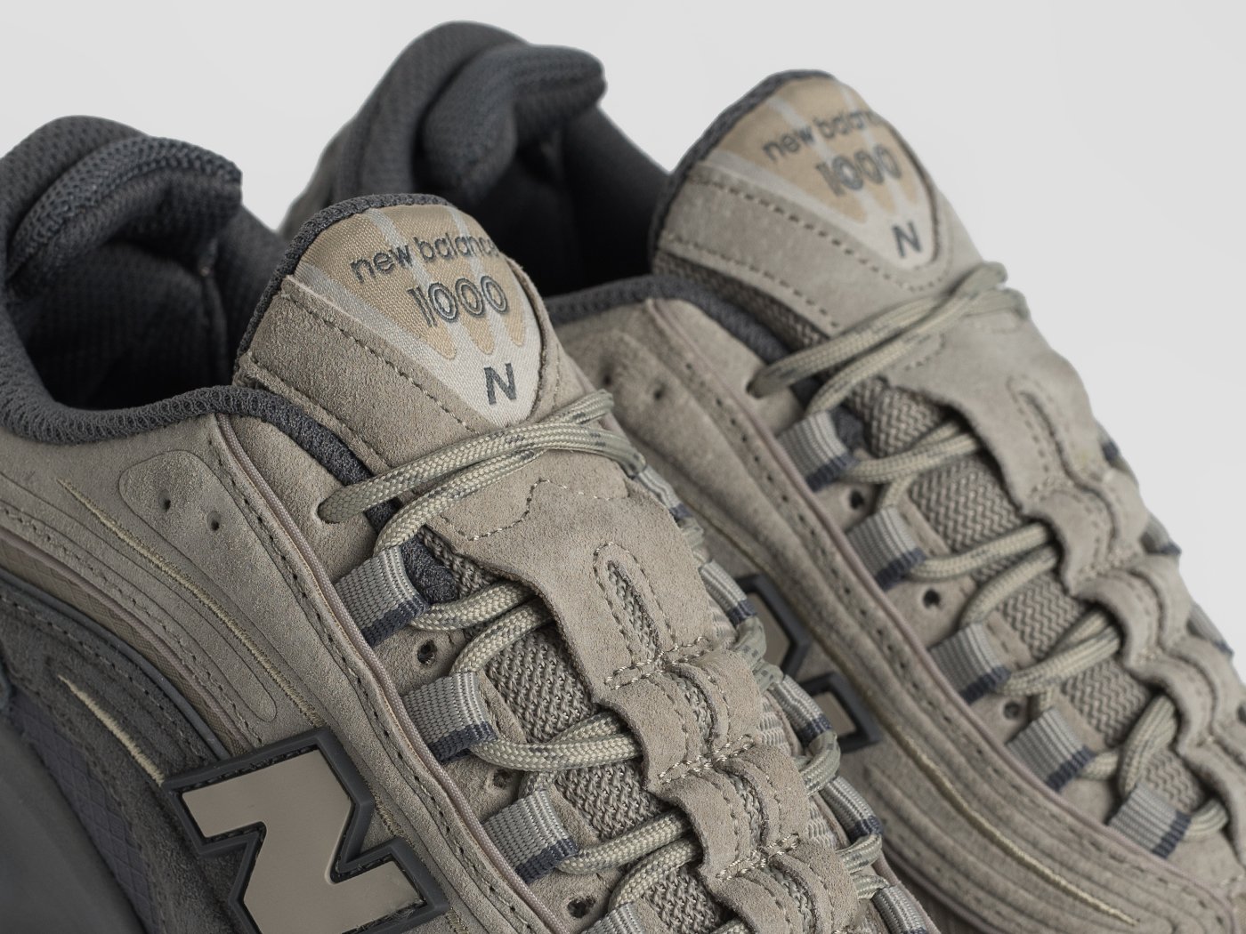 Кроссовки New Balance 1000