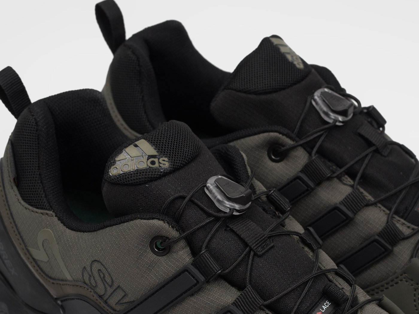 Кроссовки Adidas Terrex Swift R2 GTX