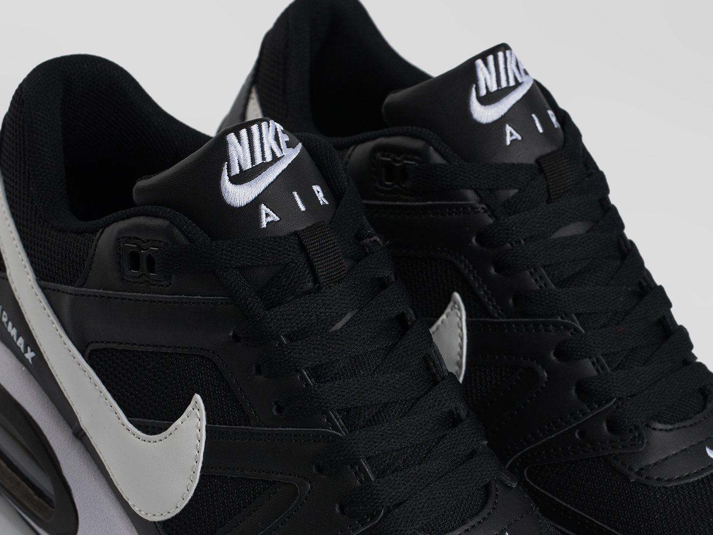 Кроссовки Nike Air Max Command Leather
