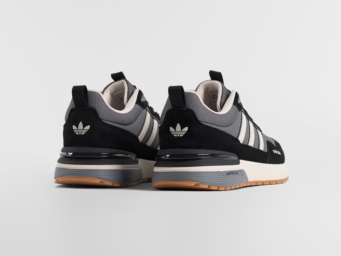 Кроссовки Adidas