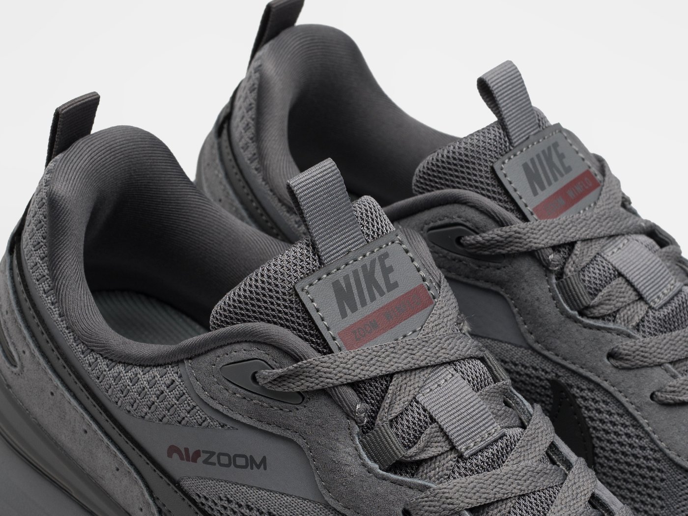 Кроссовки Nike