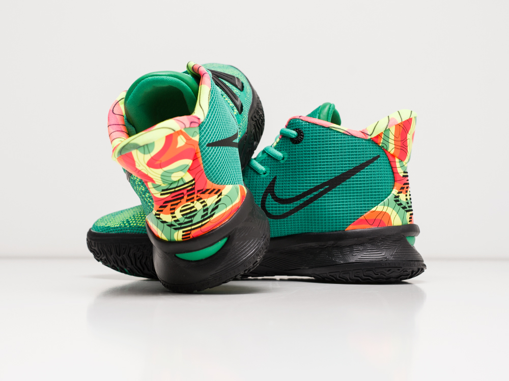 Кроссовки Nike Kyrie 7
