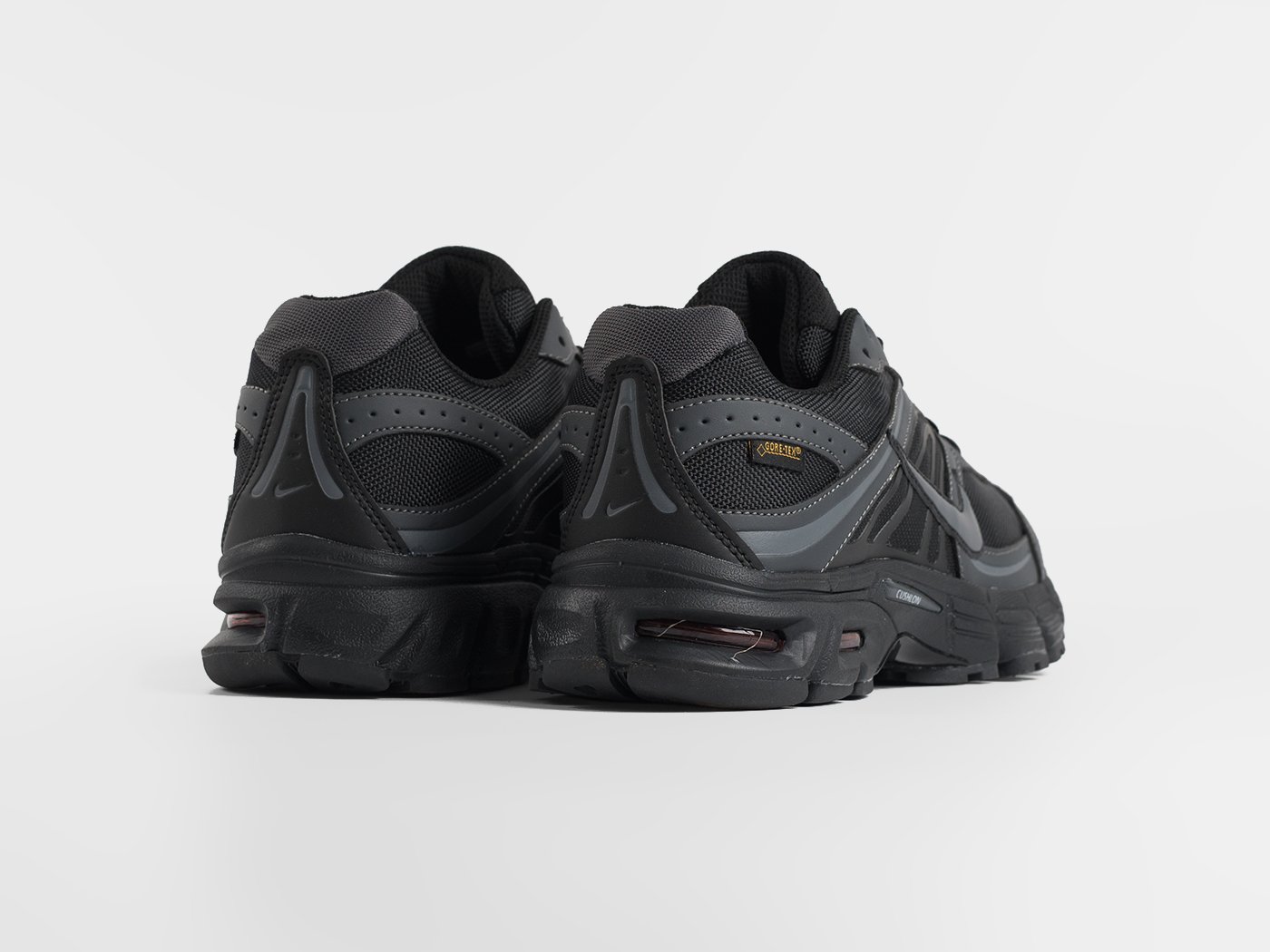 Кроссовки Nike