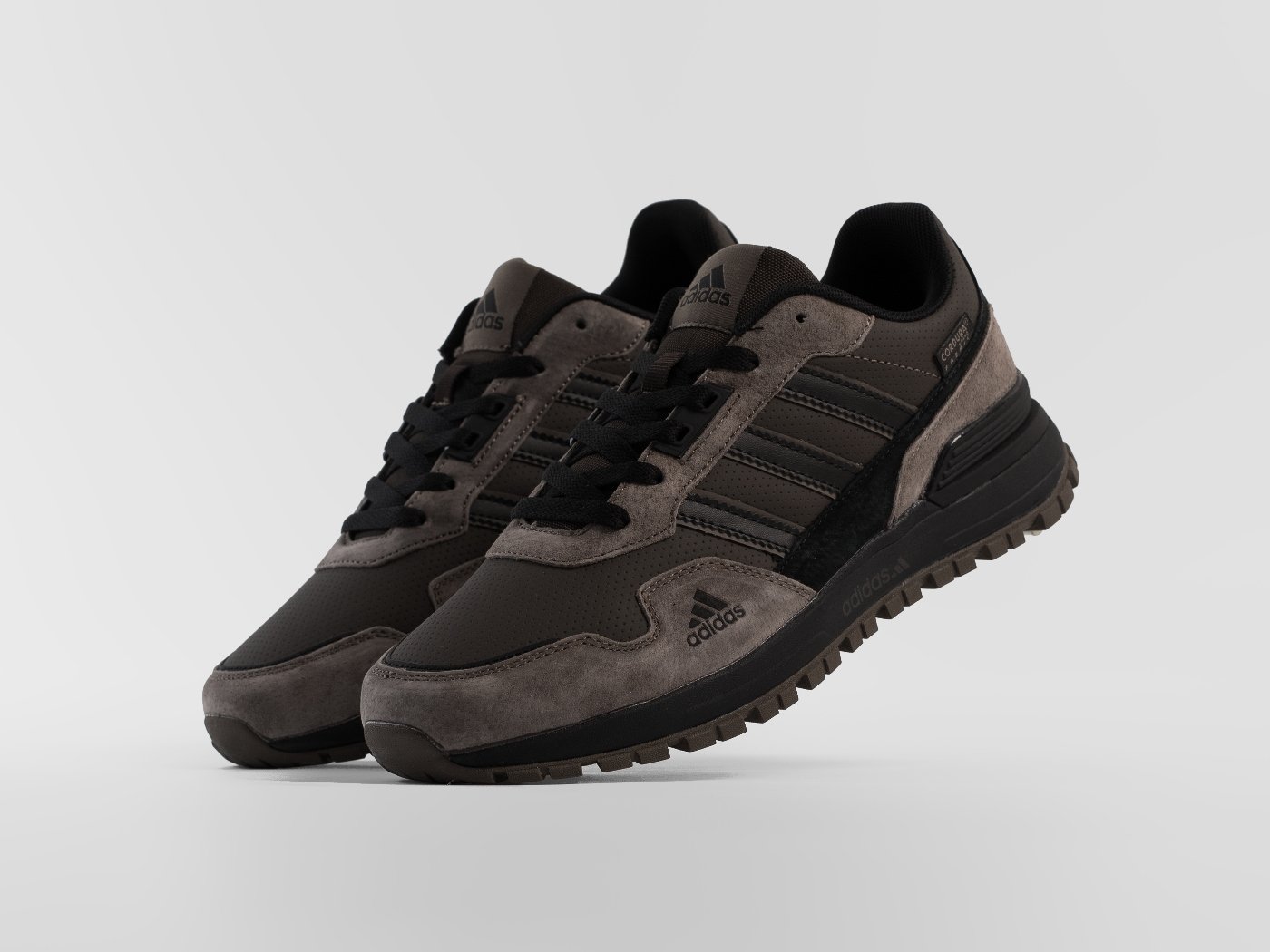 Кроссовки Adidas