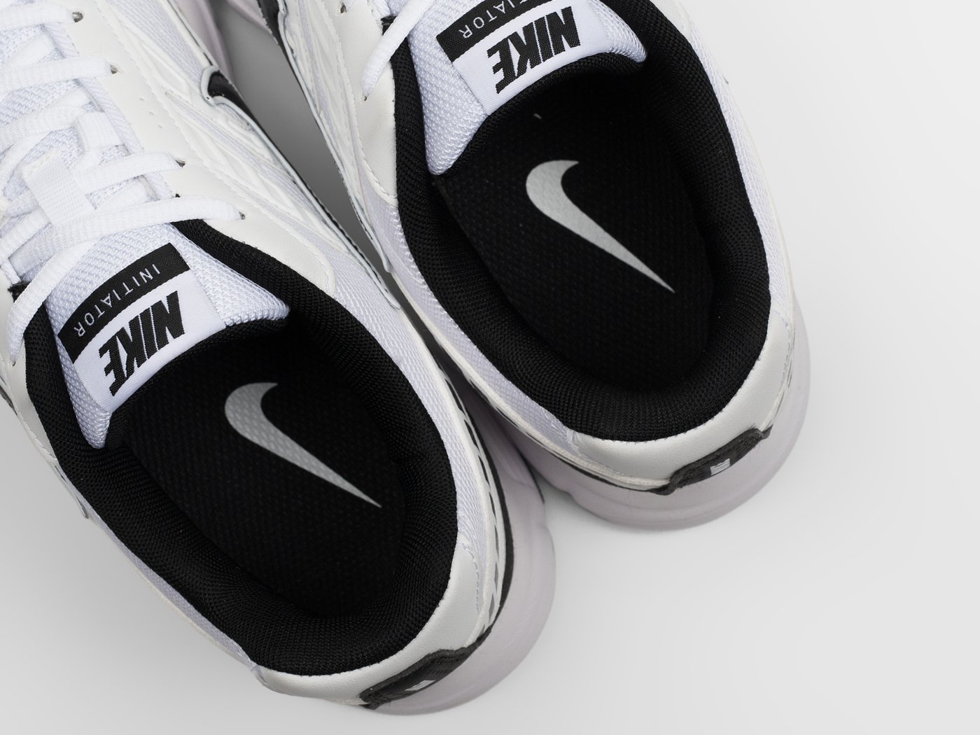 Кроссовки Nike Initiator