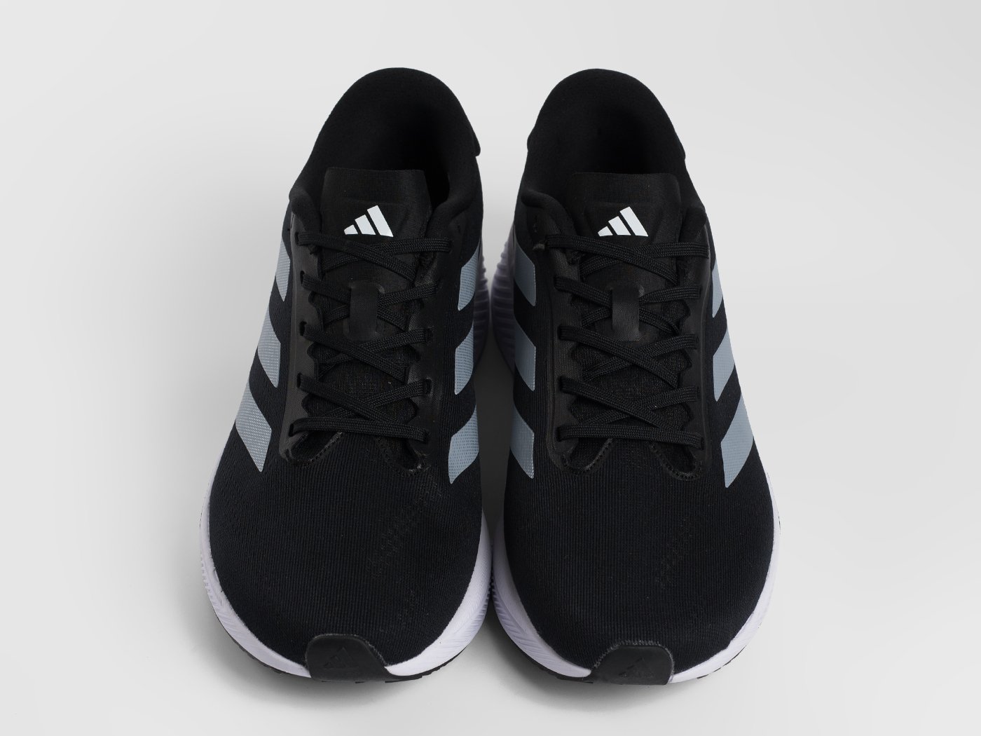 Кроссовки Adidas Supernova Eterno