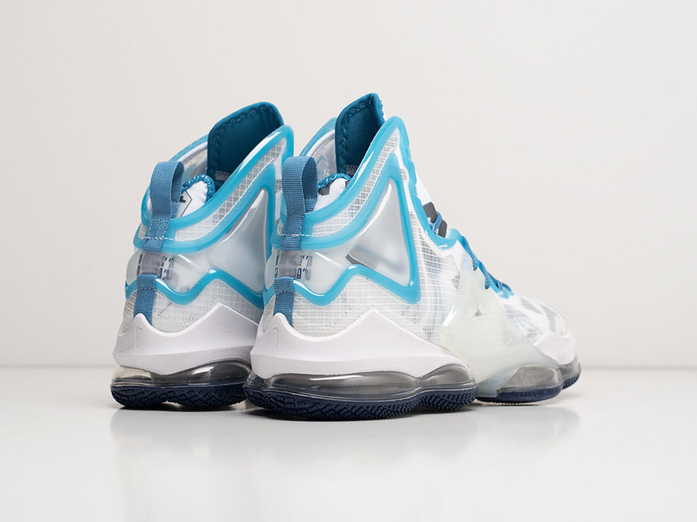 Кроссовки Nike Lebron XIX