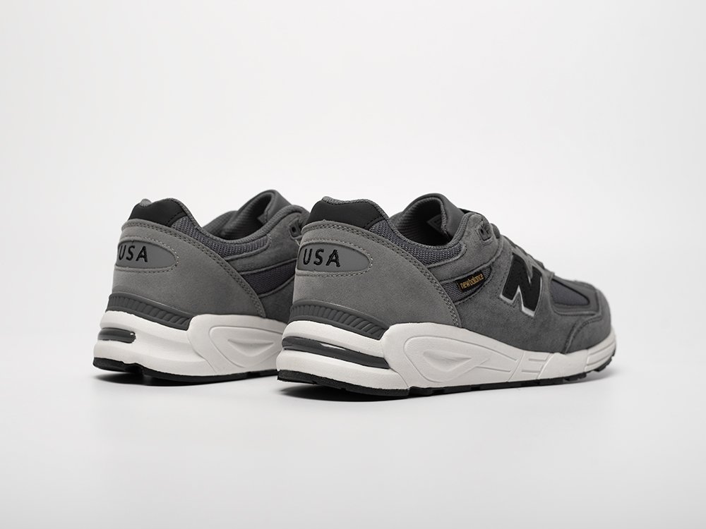 Кроссовки New Balance 990 v2