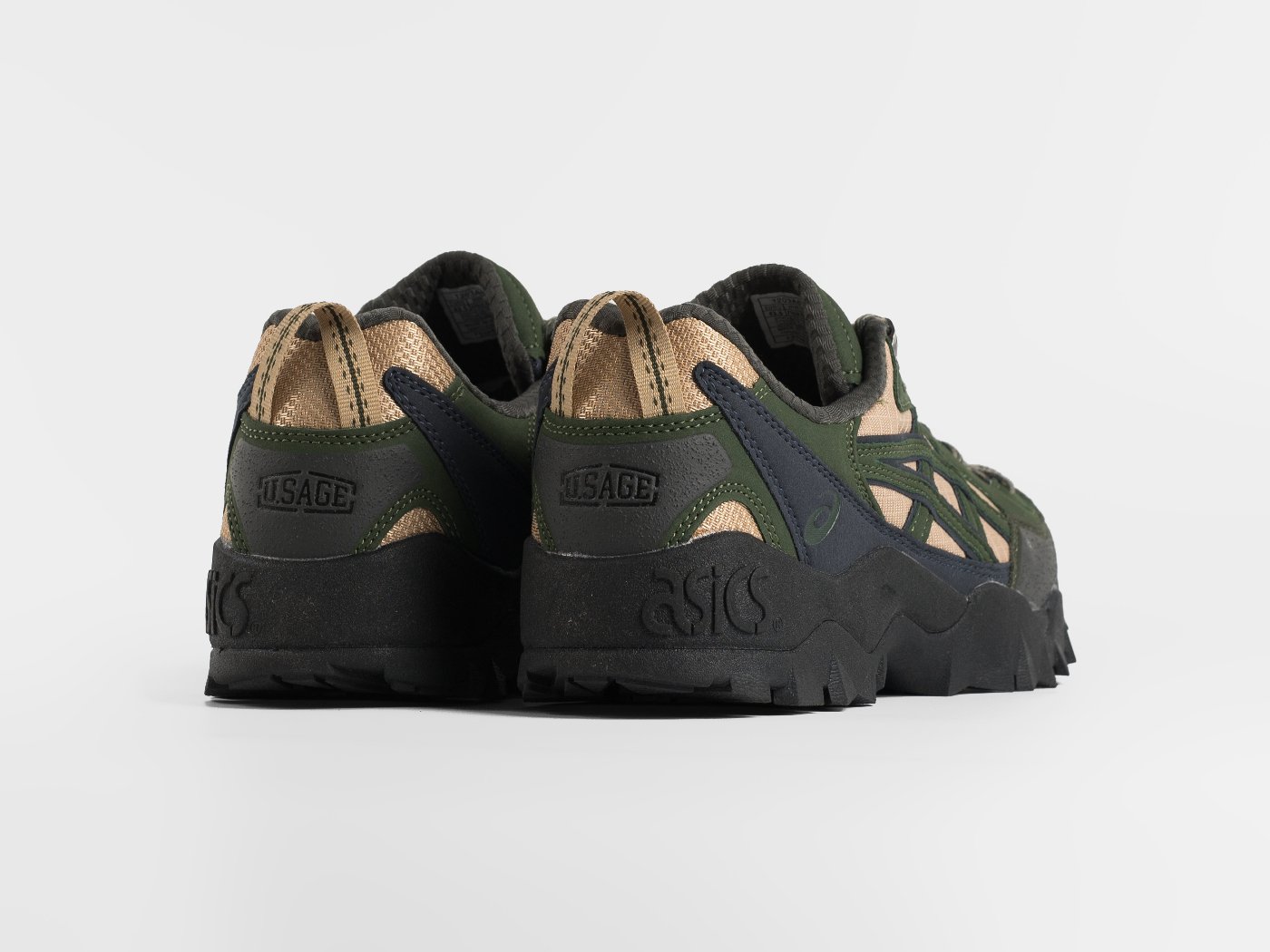 Кроссовки Asics GEL PICKAX