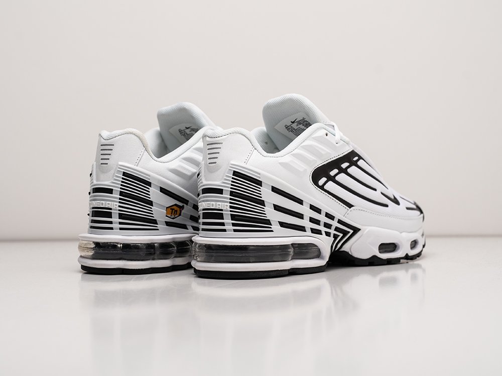 Кроссовки Nike Air Max Plus 3
