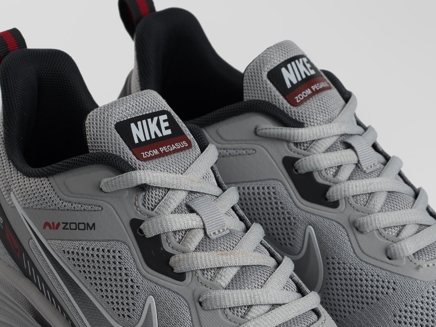 Кроссовки Nike