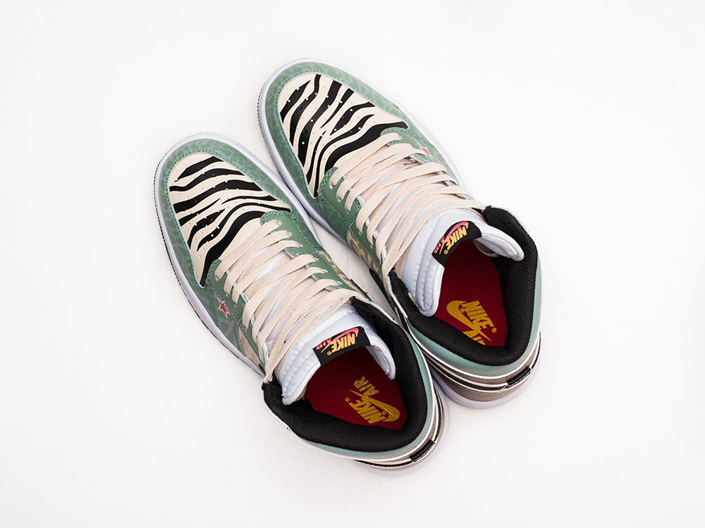 Кроссовки Nike Air Jordan 1 High