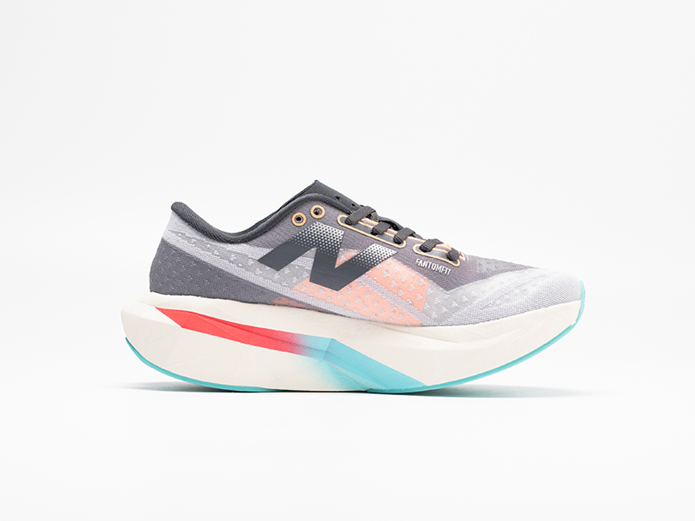 Кроссовки New Balance SC Elite v4