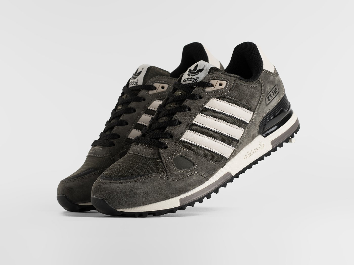 Кроссовки Adidas ZX 750