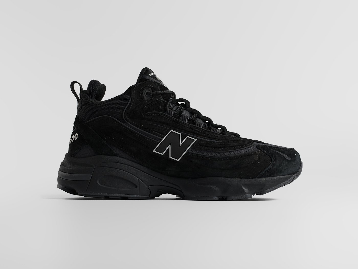 Кроссовки New Balance 1000 Mid