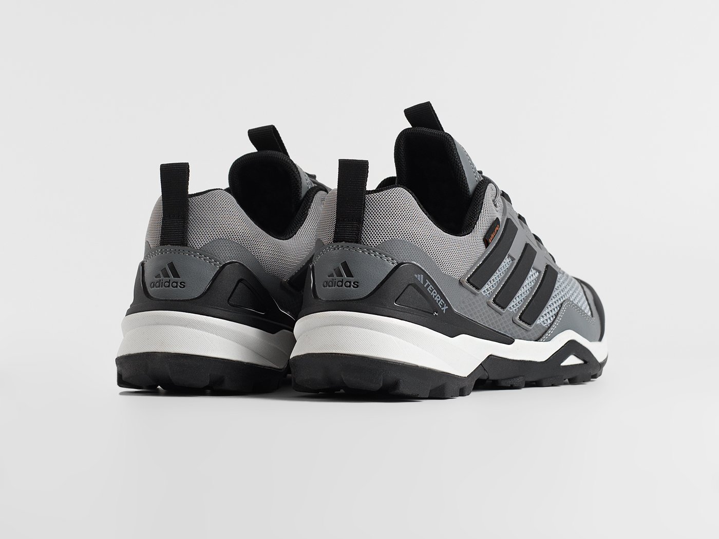 Кроссовки Adidas Terrex Skychaser