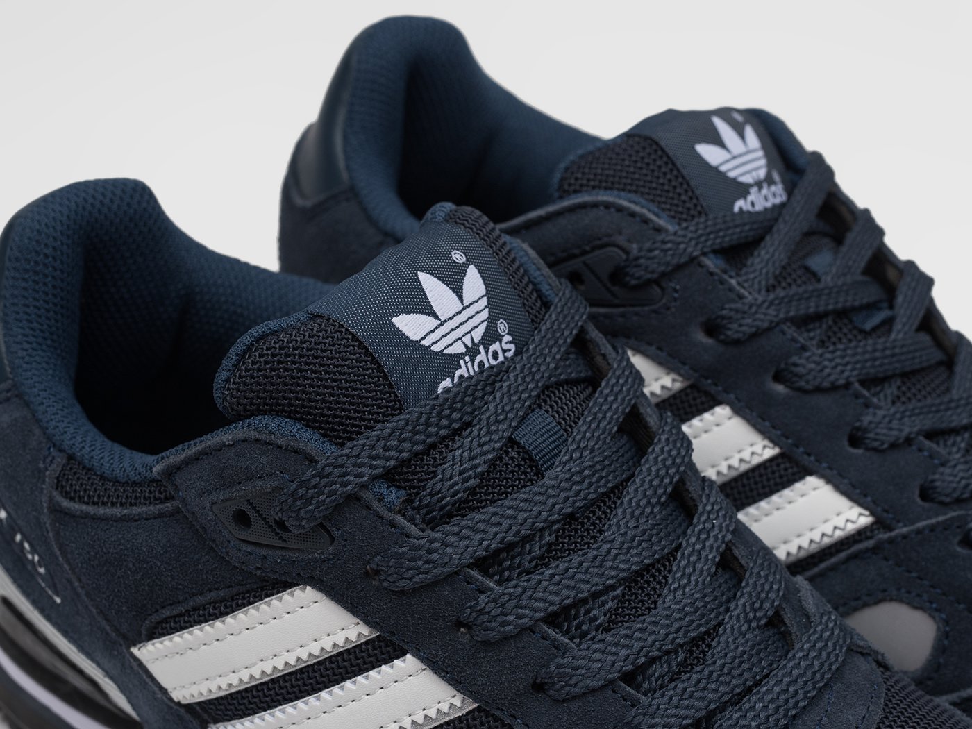 Кроссовки Adidas ZX 750