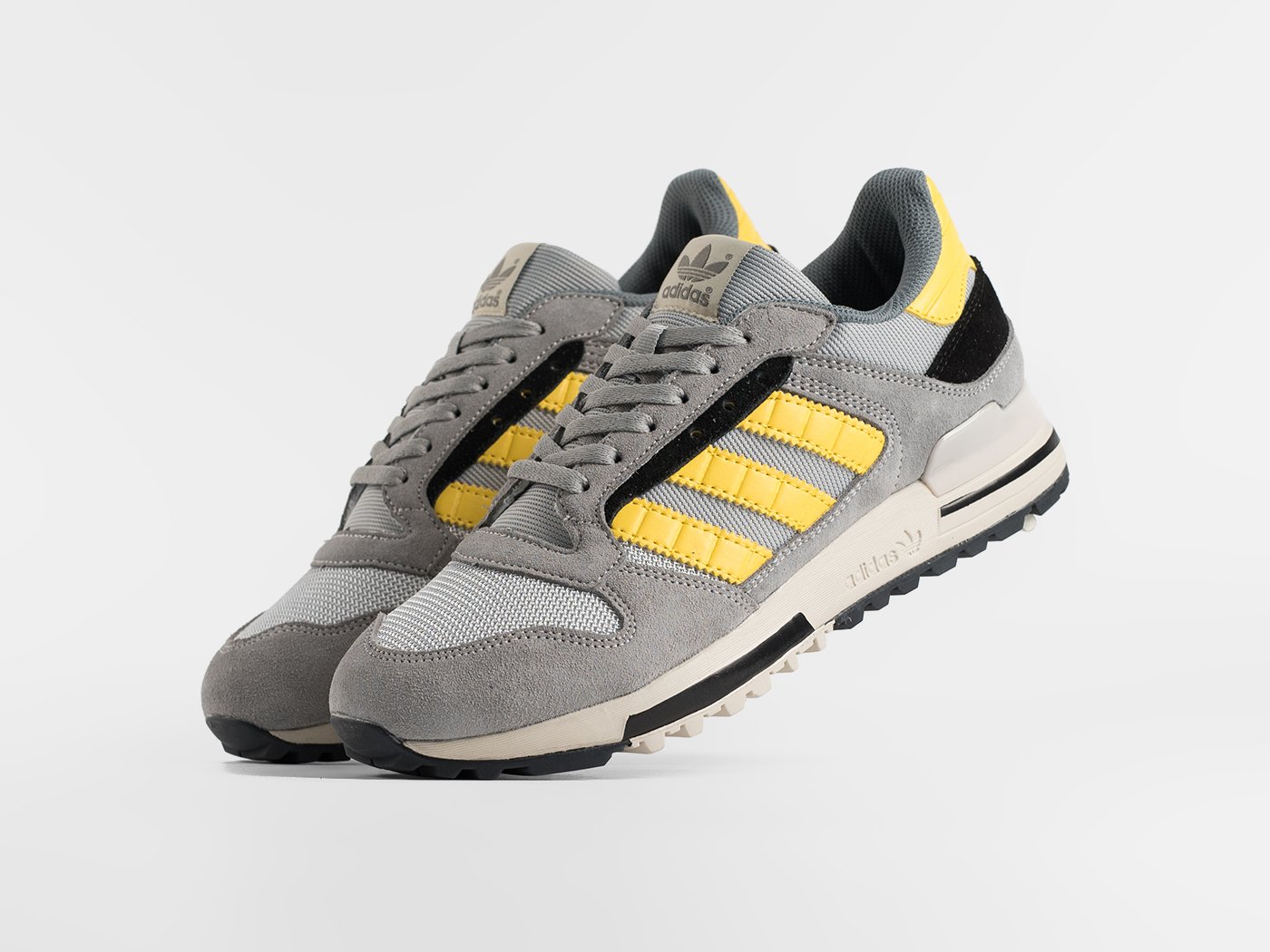 Кроссовки Adidas ZX 600