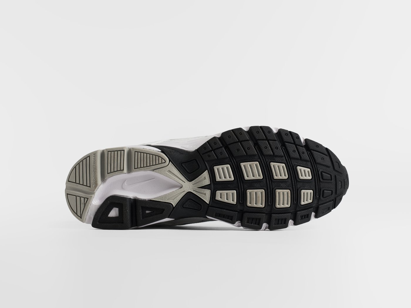 Кроссовки Nike Initiator