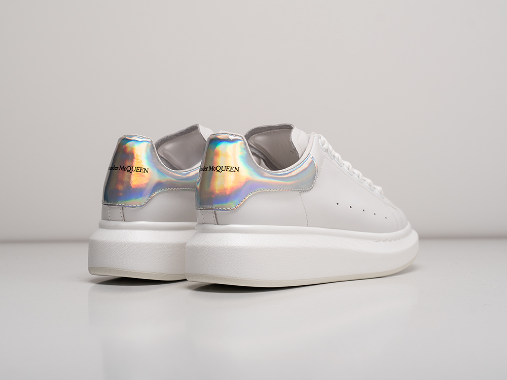 Кроссовки Alexander McQueen Lace-Up Sneaker