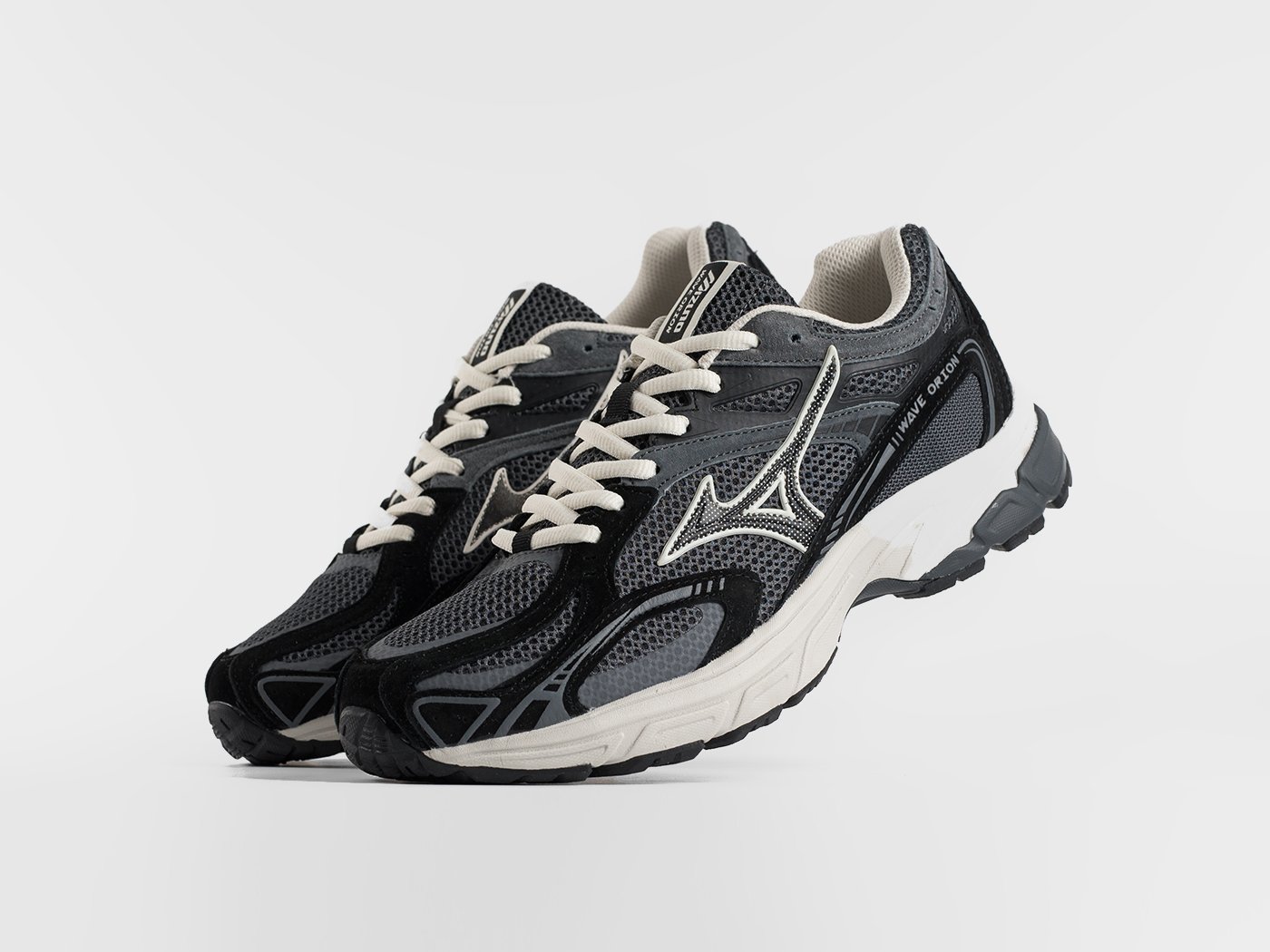 Кроссовки Mizuno Wave Orion