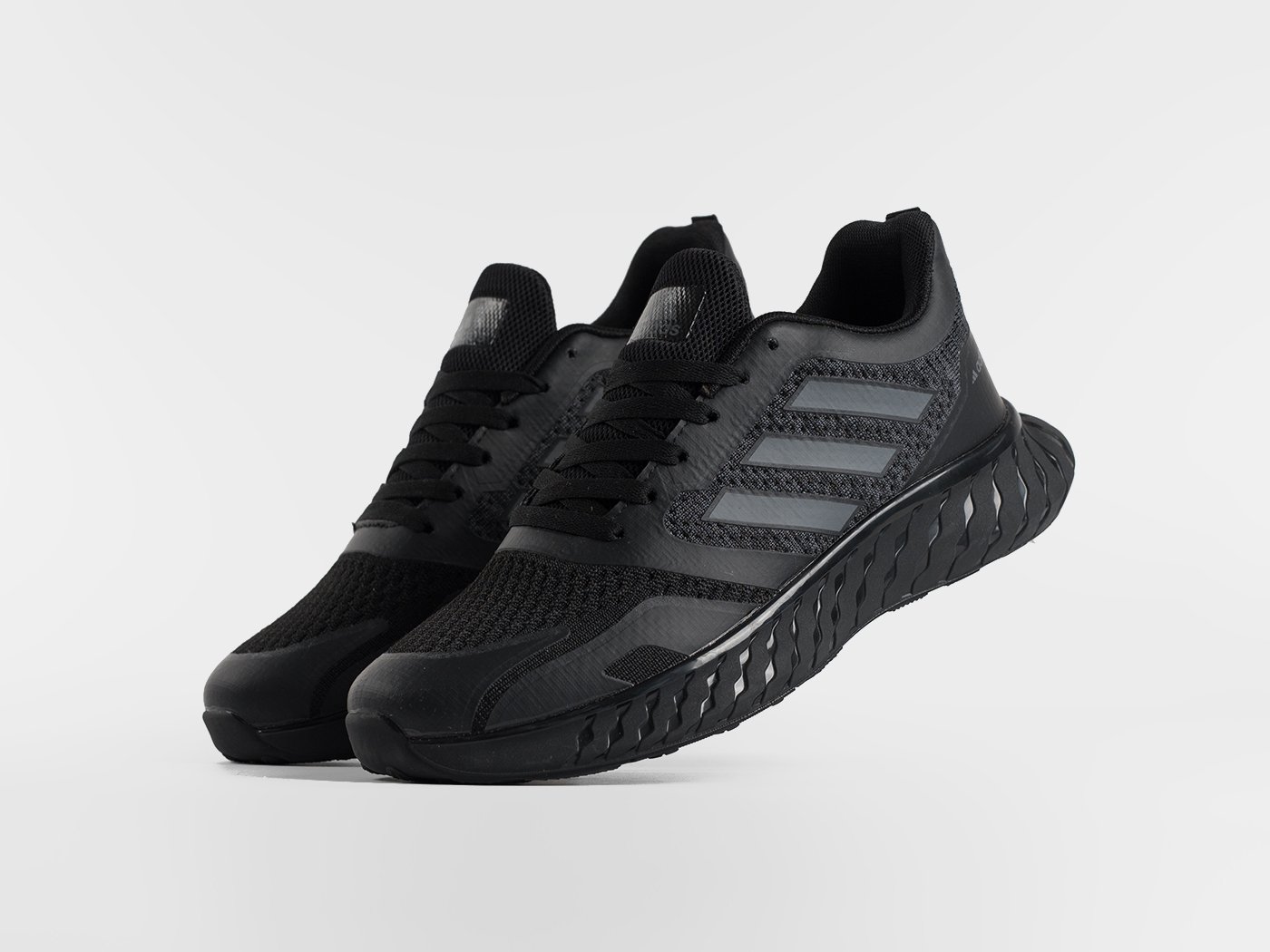 Кроссовки Adidas