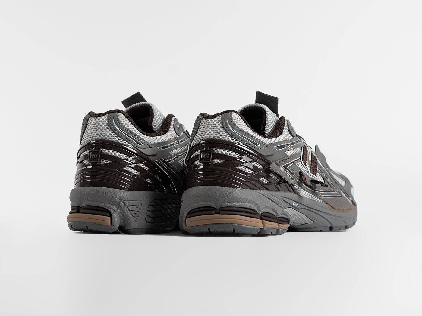 Кроссовки New Balance 1906A