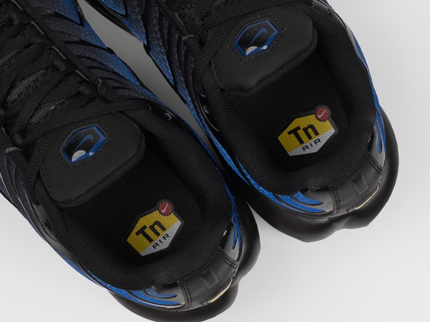 Кроссовки Nike Air Max Plus