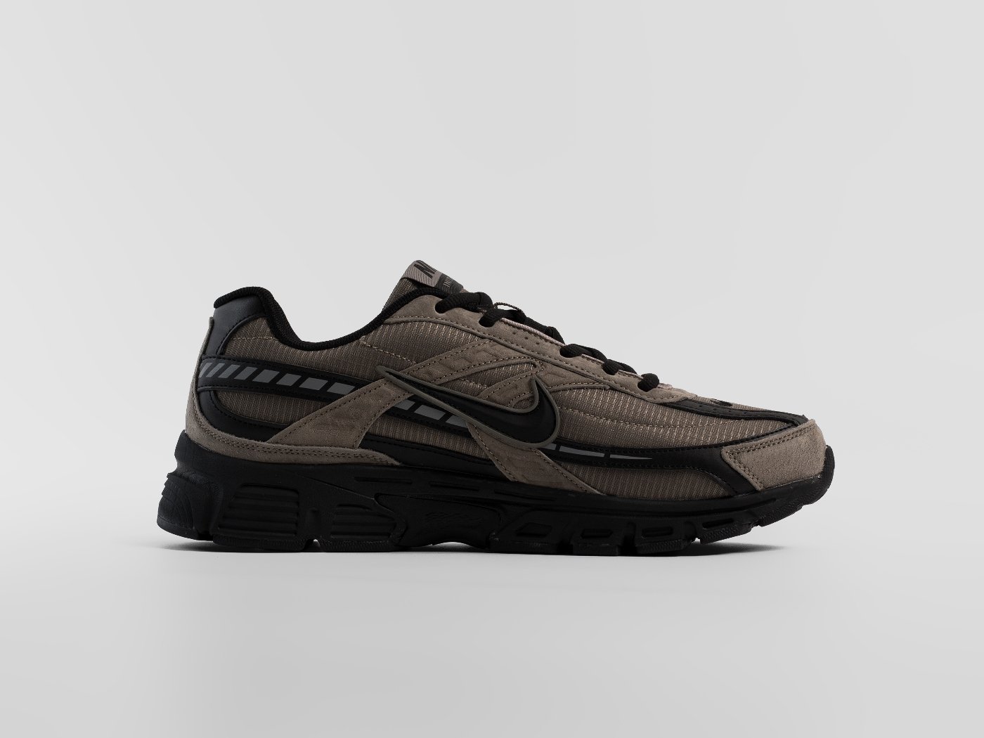 Кроссовки Nike Initiator