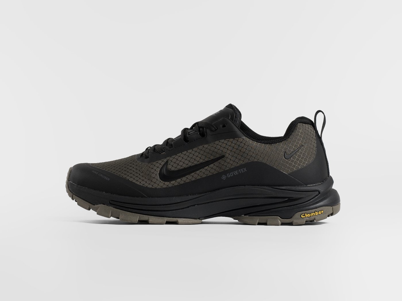 Кроссовки Nike