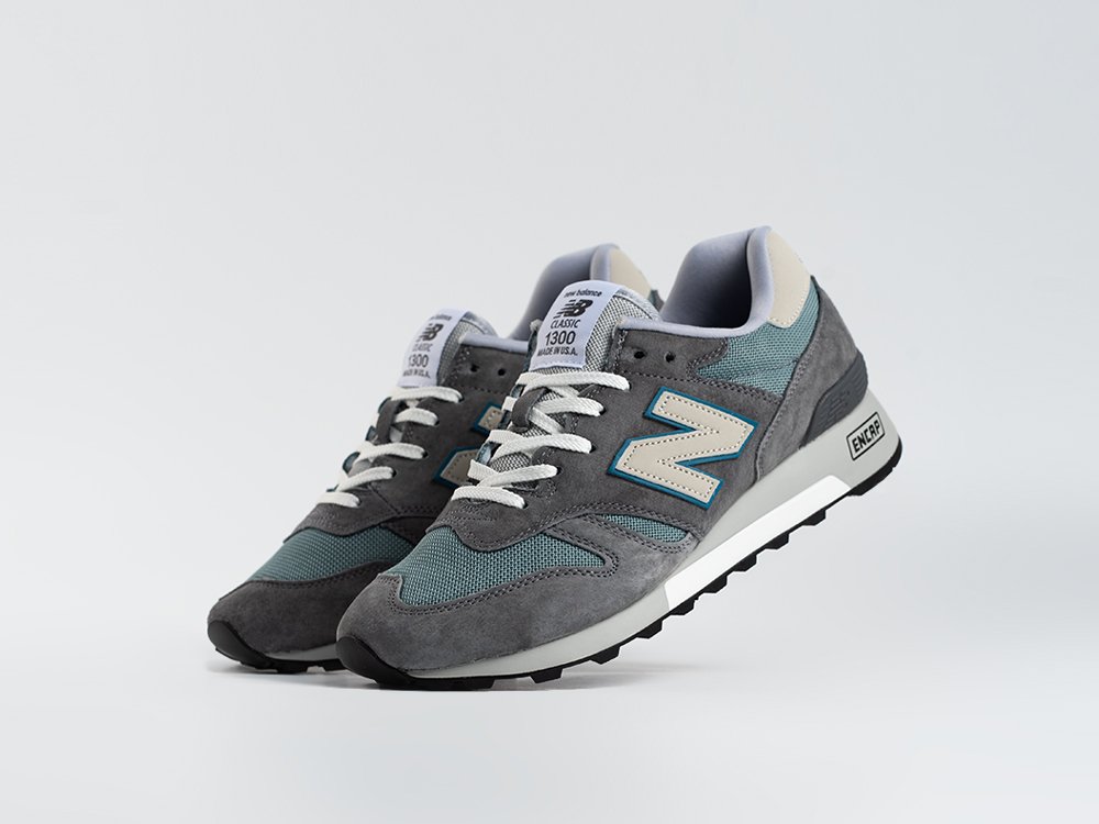 Кроссовки New Balance 1300