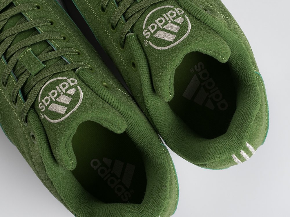 Кроссовки Adidas