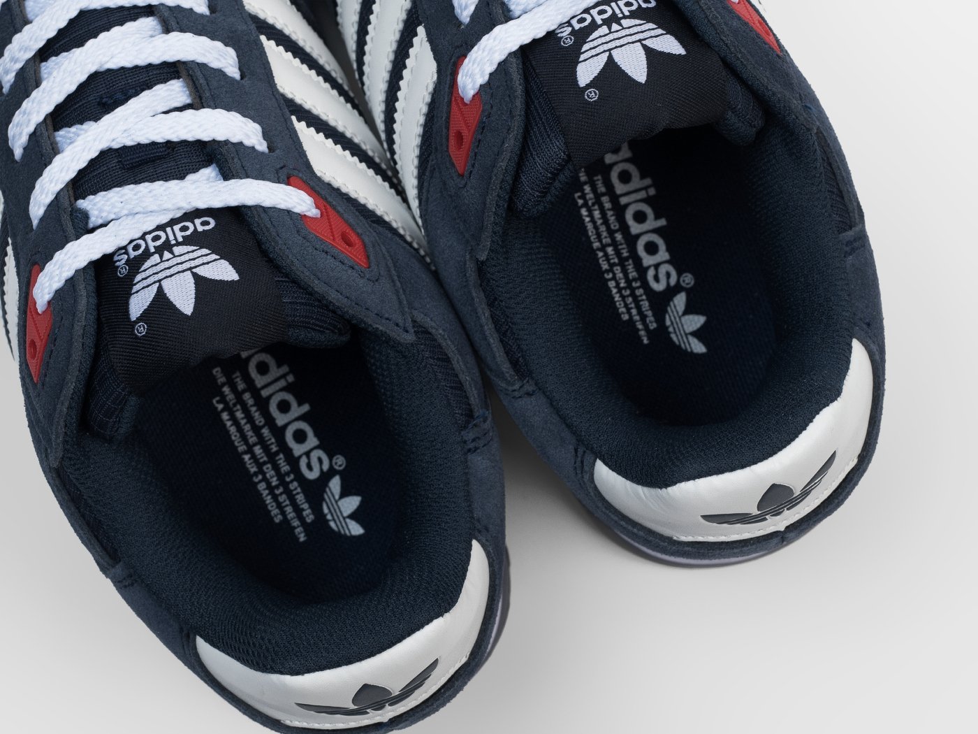 Кроссовки Adidas ZX 750