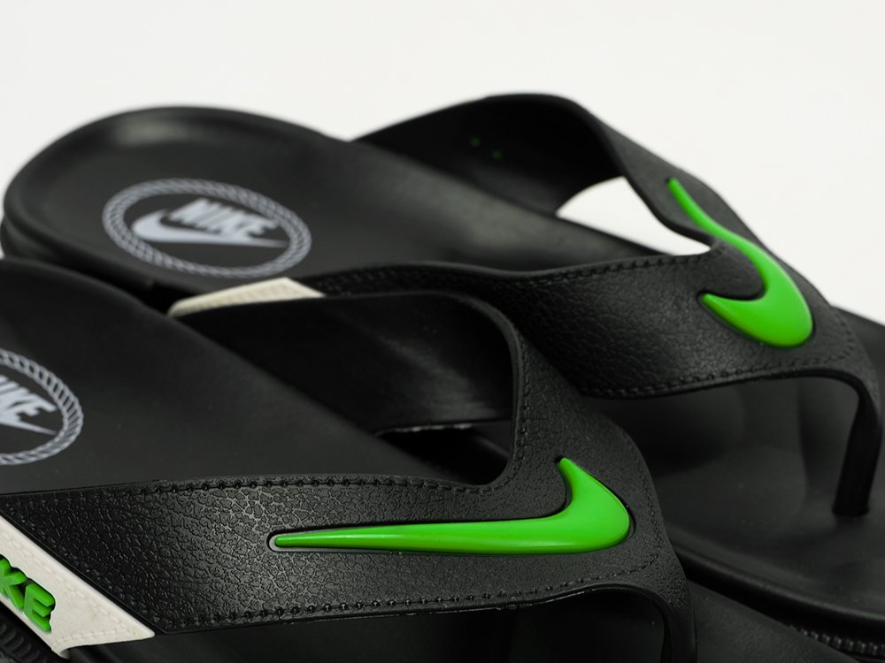 Сланцы Nike