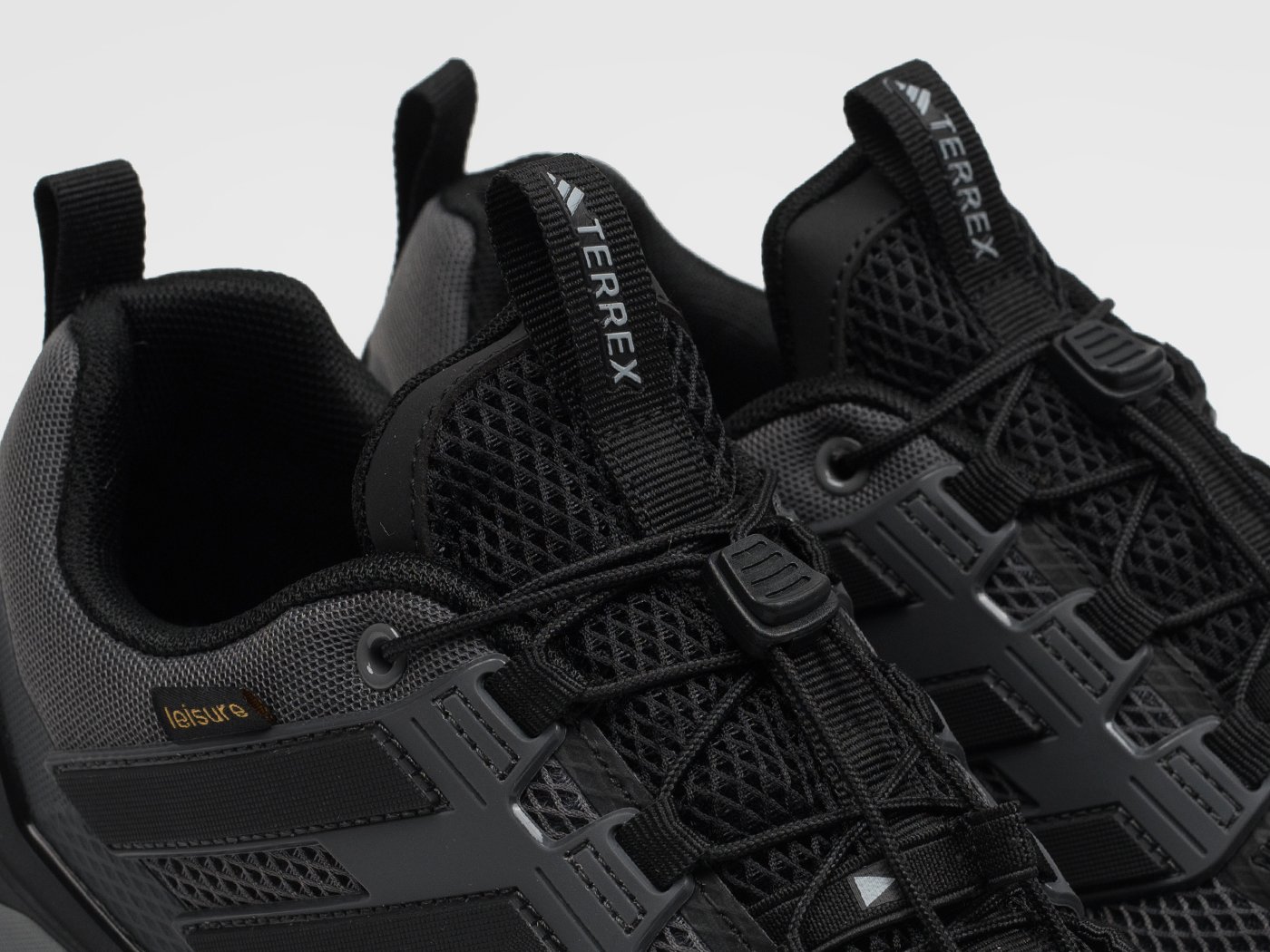 Кроссовки Adidas Terrex Skychaser