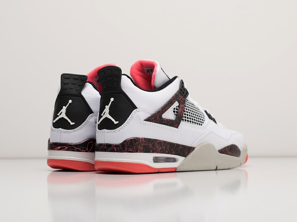 Кроссовки Nike Air Jordan 4 Retro