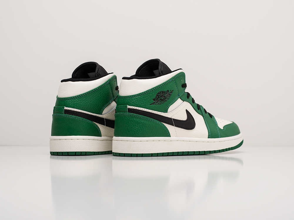 Кроссовки Nike Air Jordan 1 Mid