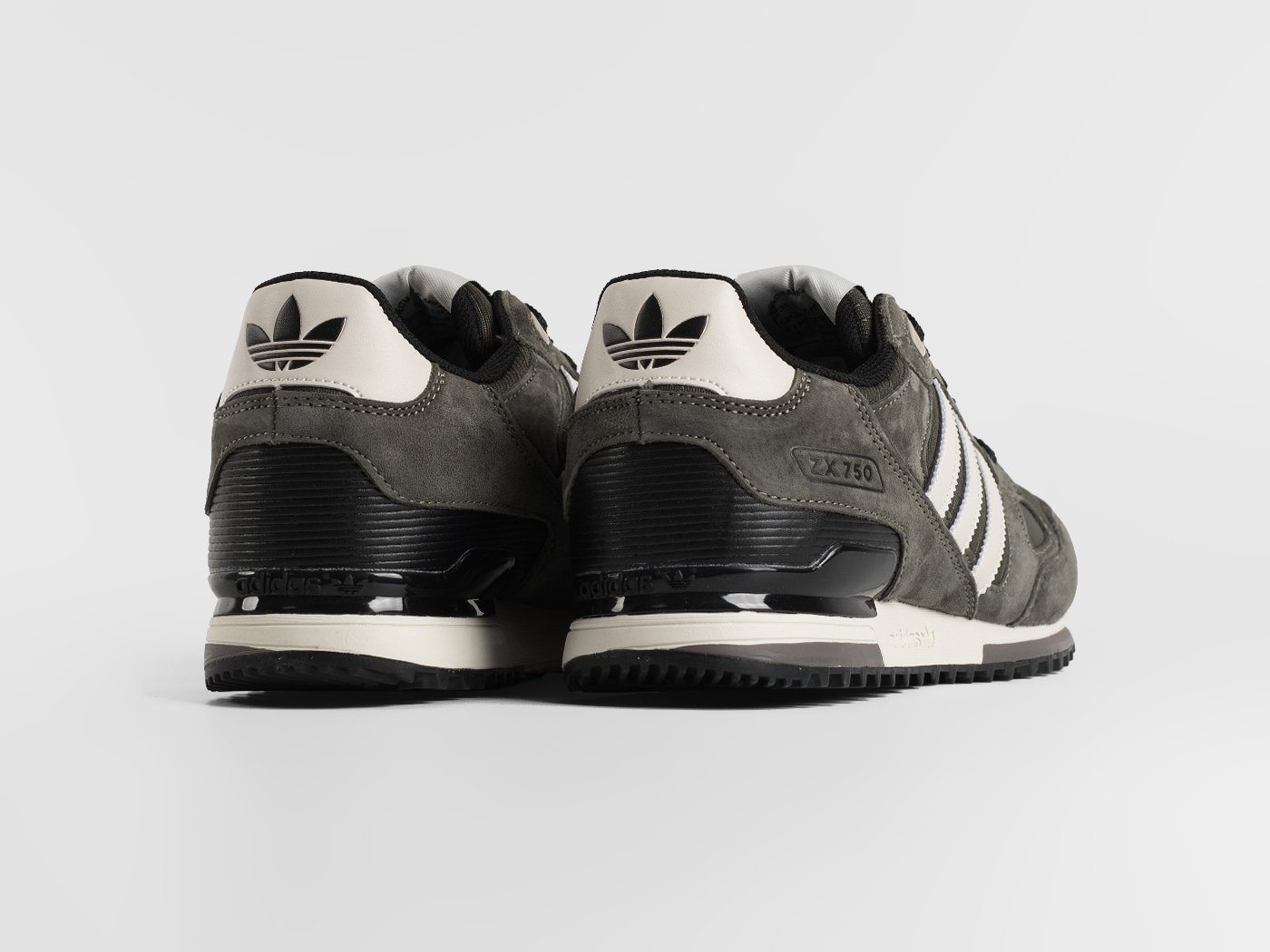 Кроссовки Adidas ZX 750
